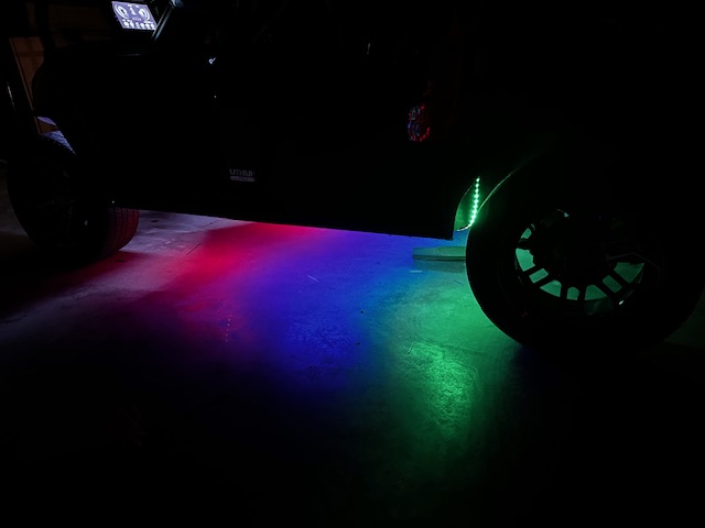 Go to mikeysmotors.com (IMG_5930 subpage)